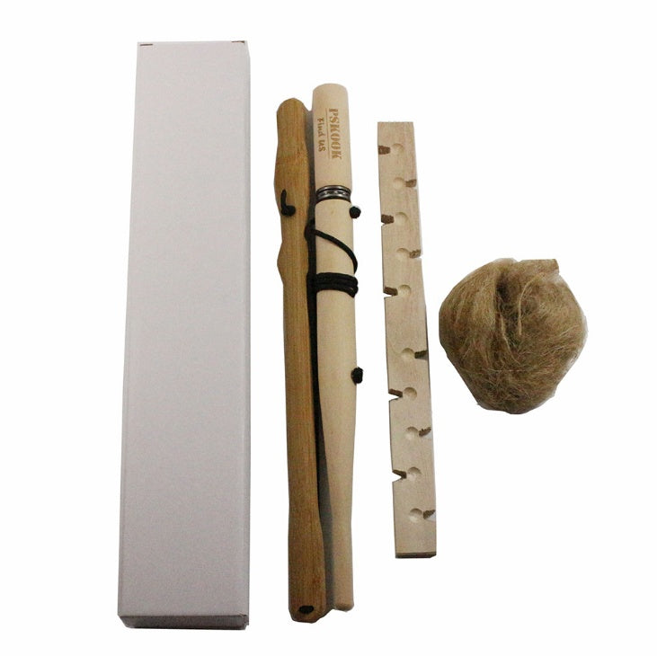 Emergency fire starter tool for survival and bushcraft